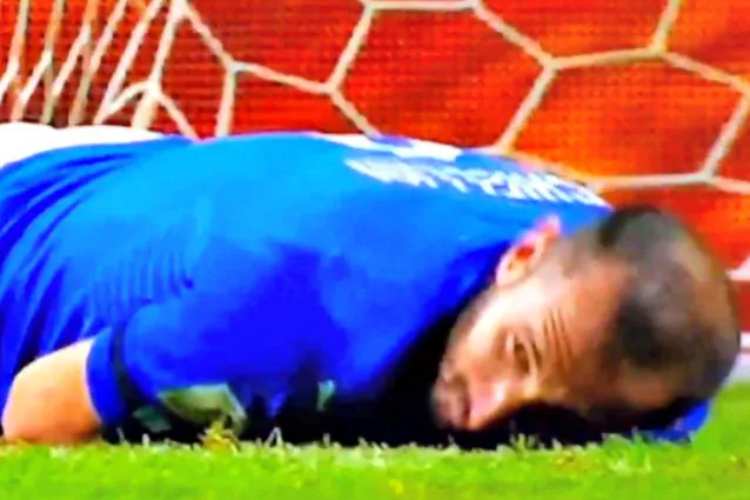 La sceneggiata di Chiellini contro la Svezia nel 2017